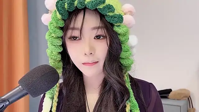 smalldaisy online show from February 2026 03:04:01 AM