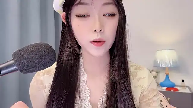 smalldaisy online show from April 2026 02:47:02 AM