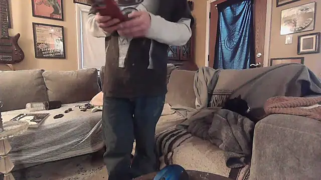 Gr4tefulCock online show from February 2025 09:18:02 PM