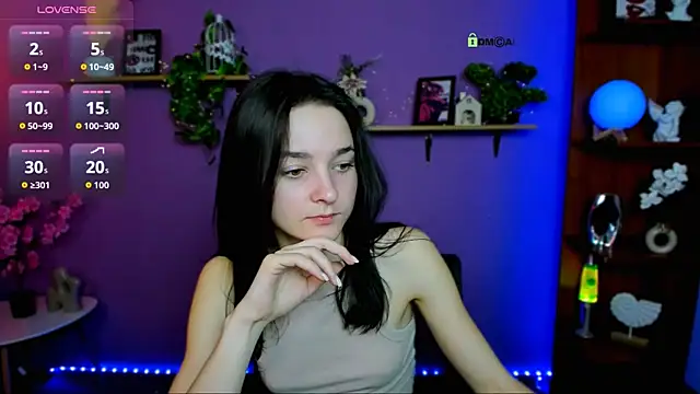 Snapshot of lole_ti chatting on April 2026 09:39:33 PM lole ti online show from April 2026 09:39:33 PM