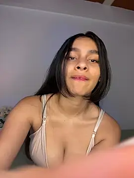 ManuelaEvans  online show from May 2026 02:06:02 AM