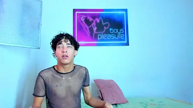 Pleasure boys hot online show from May 2026 06:57:02 PM