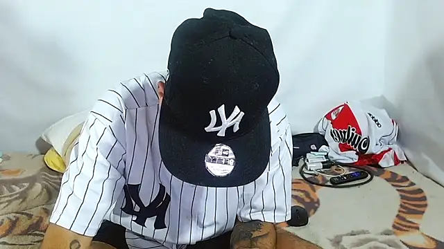 Snapshot of Alphamaster_92 chatting on March 2026 10:17:03 PM Alphamaster 92 online show from March 2026 10:17:03 PM