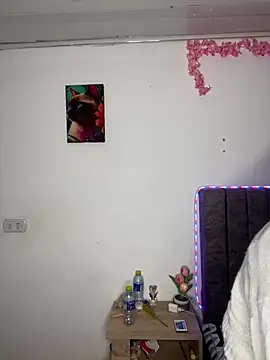 junorise23 online show from June 2026 05:05:01 AM