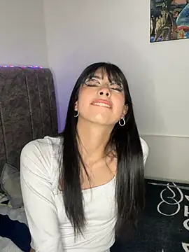 junorise23 online show from June 2026 07:10:01 AM