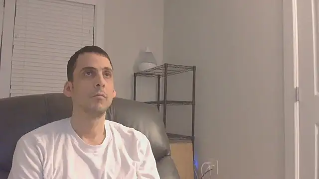 Snapshot of SissyJosh chatting on December 2025 03:13:02 AM SissyJosh online show from December 2025 03:13:02 AM