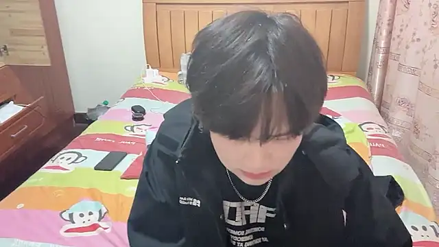 junnan001 online show from February 2026 10:58:01 AM