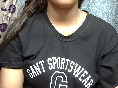 cute Dirty Diva online show from June 2026 02:41:01 PM