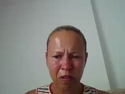 jennyblondeuk online show from June 2026 04:20:01 PM