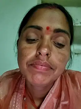 Snapshot of Mahima_rani34 chatting on March 2026 05:42:02 PM Mahima rani34 online show from March 2026 05:42:02 PM