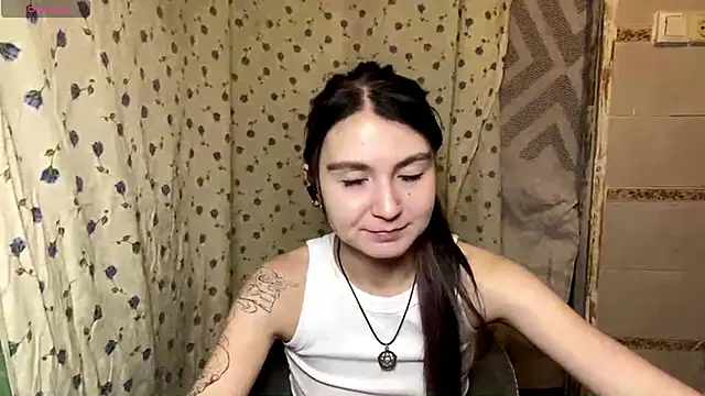 EstherKiester online show from February 2026 09:20:02 PM