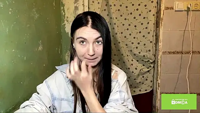 EstherKiester online show from February 2026 10:02:01 PM