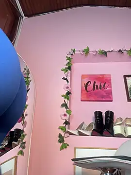  zoe bakerr online show from February 2026 03:57:01 PM