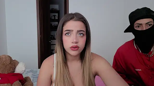 cute emmma online show from June 2026 01:01:01 PM