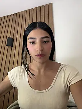 Snapshot of Ema_Rose_ chatting on April 2026 08:55:02 PM Ema Rose online show from April 2026 08:55:02 PM