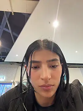 Snapshot of Ema_Rose_ chatting on May 2026 07:45:02 PM Ema Rose online show from May 2026 07:45:02 PM
