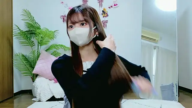 Snapshot of Kiki-jpn chatting on April 2026 09:37:01 PM Kiki-jpn online show from April 2026 09:37:01 PM