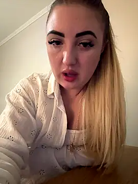 Snapshot of merabel1995 chatting on January 2026 08:45:02 PM merabel1995 online show from January 2026 08:45:02 PM