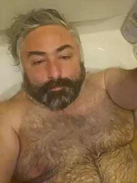 MacGuyver20 online show from January 2026 05:22:02 AM