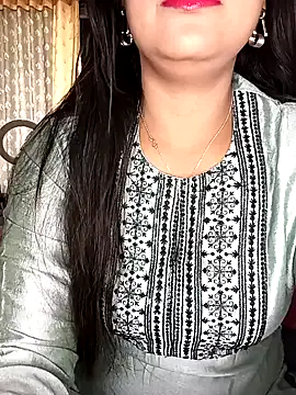 Snapshot of Deshi_bhabhi143 chatting on May 2026 06:08:01 AM Deshi bhabhi143 online show from May 2026 06:08:01 AM