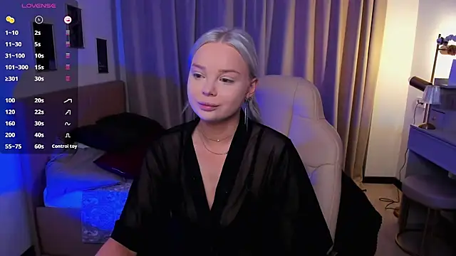 Snapshot of Leslie_Caronn chatting on March 2026 07:41:02 AM Leslie Caronn online show from March 2026 07:41:02 AM