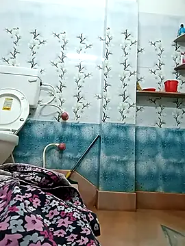 Hot-Angale online show from May 2026 06:53:01 AM
