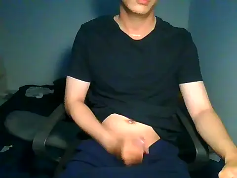 Snapshot of DavidChen2k chatting on December 2025 02:36:02 PM DavidChen2k online show from December 2025 02:36:02 PM