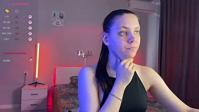 Snapshot of Katherine___Ross chatting on May 2026 03:50:01 PM Katherine Ross online show from May 2026 03:50:01 PM