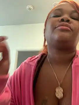 Snapshot of Aliciaskii12 chatting on December 2025 06:26:01 PM Aliciaskii12 online show from December 2025 06:26:01 PM