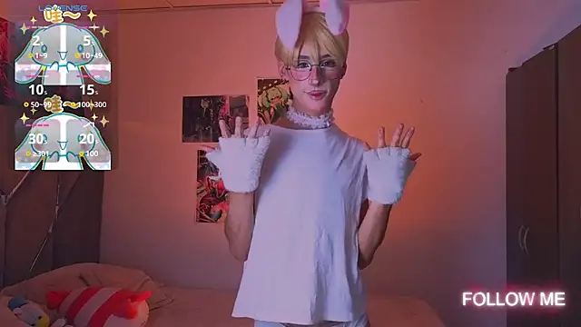Kitsuneplay  online show from July 2026 04:00:02 AM