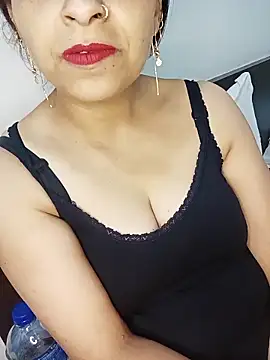 Snapshot of Cery_4 chatting on March 2026 06:07:02 PM Cery 4 online show from March 2026 06:07:02 PM