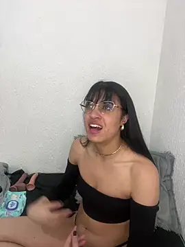 ValentinaEvanz online show from March 2026 05:19:02 PM