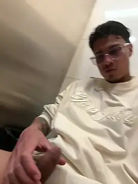 Latin Paisa Boy online show from June 2026 09:14:02 PM