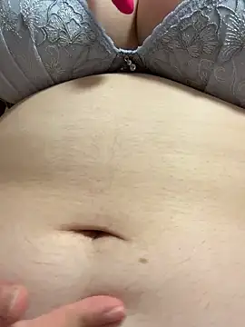 Snapshot of Mikami_00122 chatting on May 2026 01:40:01 PM Mikami 00122 online show from May 2026 01:40:01 PM