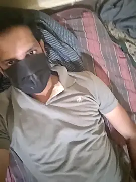 Snapshot of nivasnivi798 chatting on April 2026 04:15:01 PM nivasnivi798 online show from April 2026 04:15:01 PM