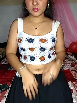 Saumyy online show from February 2026 05:57:02 PM