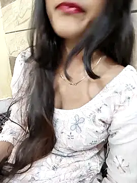 Snapshot of Yours-Zeenat chatting on April 2026 09:48:02 AM Yours-Zeenat online show from April 2026 09:48:02 AM