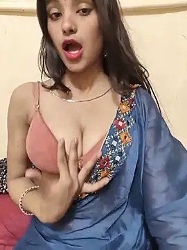 Snapshot of Yours-Zeenat chatting on May 2026 07:59:02 AM Yours-Zeenat online show from May 2026 07:59:02 AM