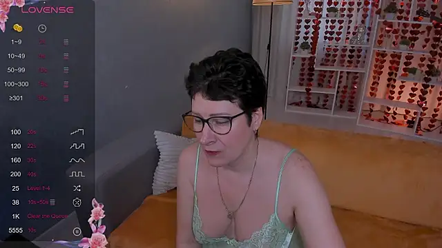 Snapshot of JennyMons chatting on February 2026 08:30:02 AM JennyMons online show from February 2026 08:30:02 AM