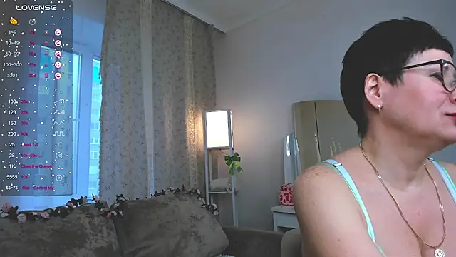 Snapshot of JennyMons chatting on March 2026 08:19:01 AM JennyMons online show from March 2026 08:19:01 AM