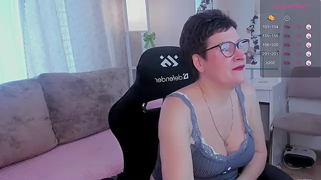 JennyMons online show from May 2026 08:22:01 AM