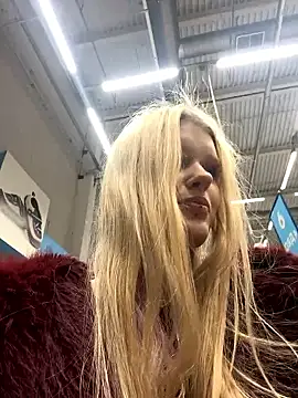 Snapshot of ann_ewu chatting on January 2026 06:53:02 PM ann ewu online show from January 2026 06:53:02 PM