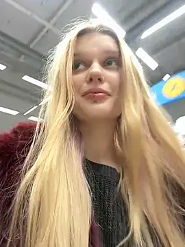 Snapshot of ann_ewu chatting on January 2026 03:06:02 PM ann ewu online show from January 2026 03:06:02 PM