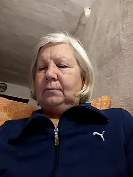 Snapshot of KlaudiaDarling chatting on February 2026 12:44:01 AM KlaudiaDarling online show from February 2026 12:44:01 AM