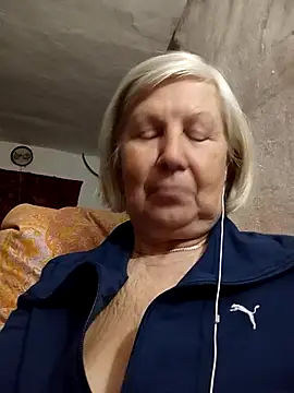 Snapshot of KlaudiaDarling chatting on March 2026 04:13:02 PM KlaudiaDarling online show from March 2026 04:13:02 PM