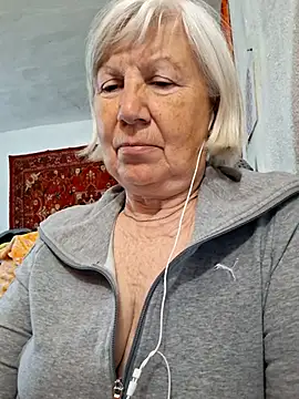 KlaudiaDarling online show from May 2026 08:09:01 AM