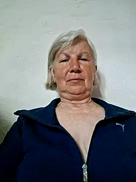 KlaudiaDarling online show from May 2026 09:27:02 AM