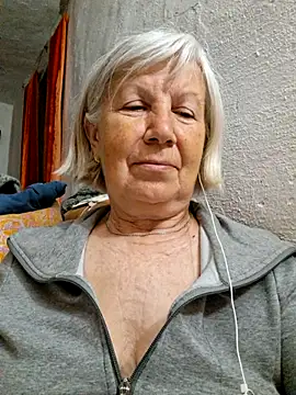 Snapshot of KlaudiaDarling chatting on May 2026 06:37:01 PM KlaudiaDarling online show from May 2026 06:37:01 PM
