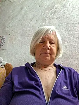 Snapshot of KlaudiaDarling chatting on May 2026 02:29:02 AM KlaudiaDarling online show from May 2026 02:29:02 AM