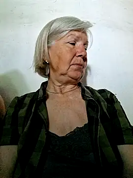 Snapshot of KlaudiaDarling chatting on May 2026 05:27:02 AM KlaudiaDarling online show from May 2026 05:27:02 AM